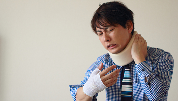 むちうちの治療法とは？原因・症状・慰謝料増額のポイントを解説