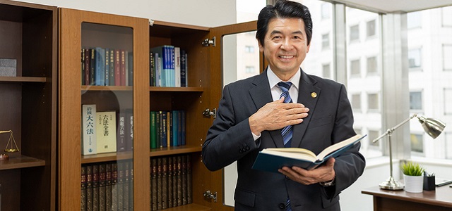 お金がない人でも弁護士に頼める?弁護士費用が払えない場合の対処法