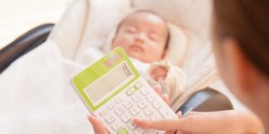 【離婚対策】子供に必要な養育費の決め方をわかりやすく解説｜養育費算定表の見方もわかる