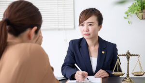離婚慰謝料とは？慰謝料相場・請求できるケース・増額可能なケースを解説