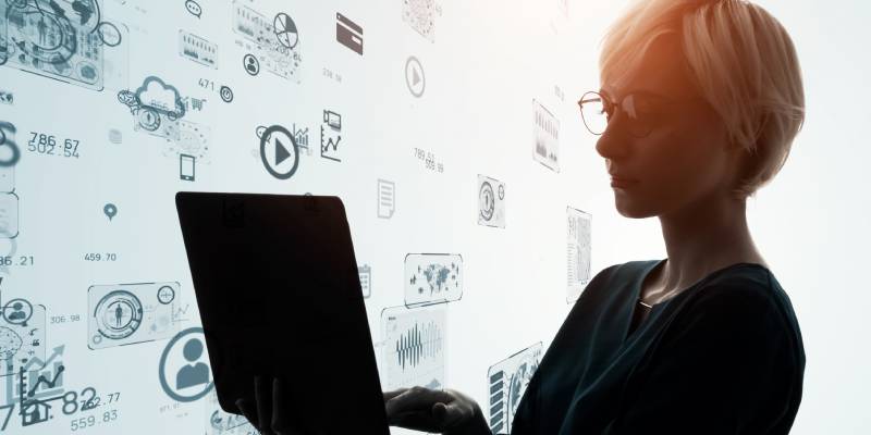 発信者情報開示請求で誹謗中傷を止める!2022年10月から始まった新しい手続きとは?