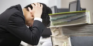 代位弁済とは?おこなわれる際の流れや5つのリスクと対処法を解説