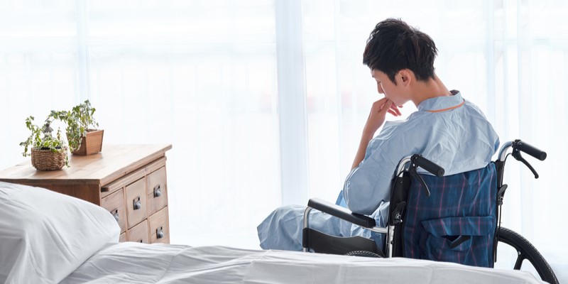 交通事故で休業するともらえるお金は増やせる!休業補償と休業損害の増額例と申請方法