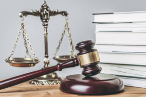 【徹底解説】不貞行為での裁判の流れや費用は?裁判に負けたらどうなる?