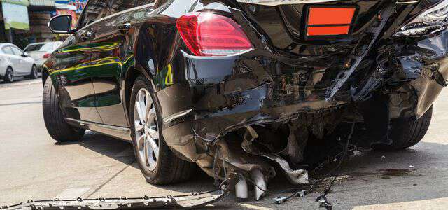 追突事故の示談金・慰謝料請求ガイド | 損害賠償の内容と示談をする時の注意点