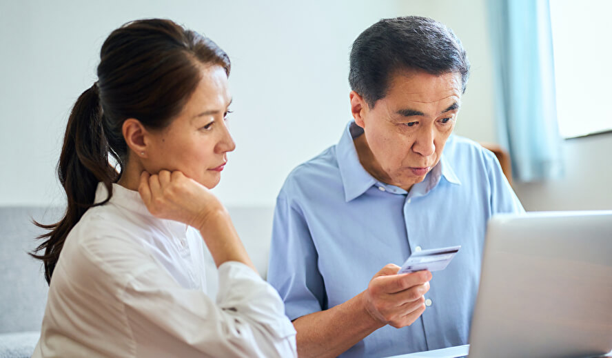 クレジットカード詐欺とは？家族が逮捕された時の対処法