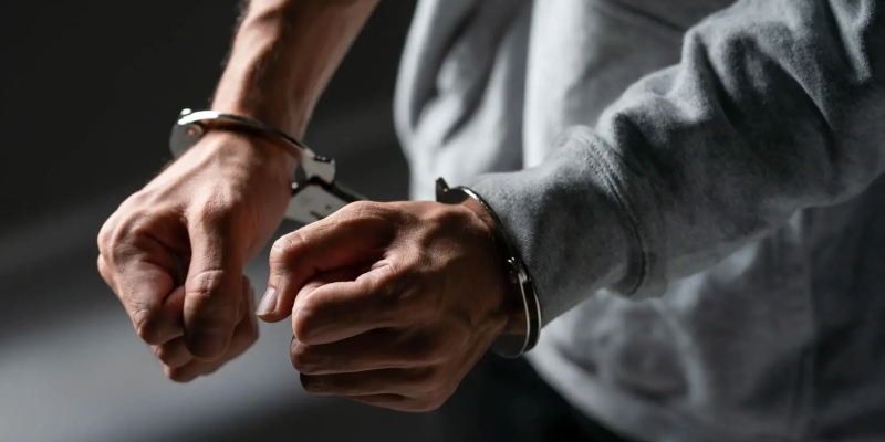 被害届を提出されたら逮捕される?逮捕されないケースや取り下げのための方法を解説