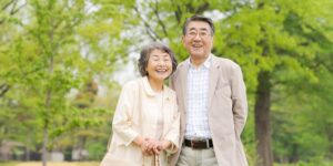 成年後見人になれる人とは?家族がなれるのかやメリット・デメリットを解説