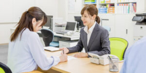 セクハラを疑われたら弁護士に相談を|サポート内容・選び方・弁護士費用などを解説