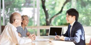 家族信託とは？メリット・デメリットや手続きにかかる費用についてわかりやすく解説
