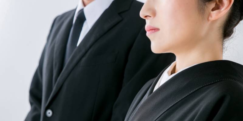 死亡事故の無料相談窓口7つ|弁護士に相談するメリットと遺族による損害賠償請求を解説