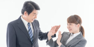 セクハラに強い弁護士の選び方|無料相談の方法や弁護士費用について解説