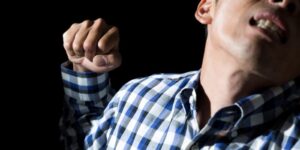 喧嘩をしたら後日警察から呼び出しが……逮捕される可能性は?