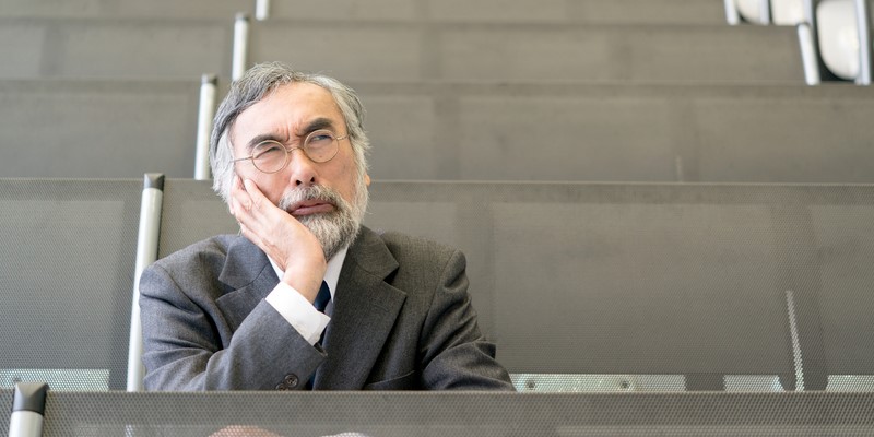 いきなり大学が雇い止めを通知してきた!研究者は継続雇用を主張できる?