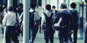 労働問題に強い弁護士に相談するメリットと方法|探し方・選び方・費用