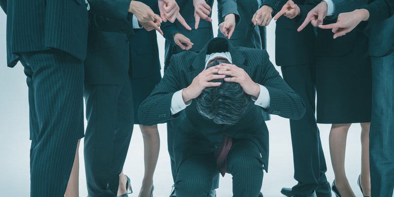パワハラ防止法で企業名が公表される危険も!パワハラの定義と対処法をチェック