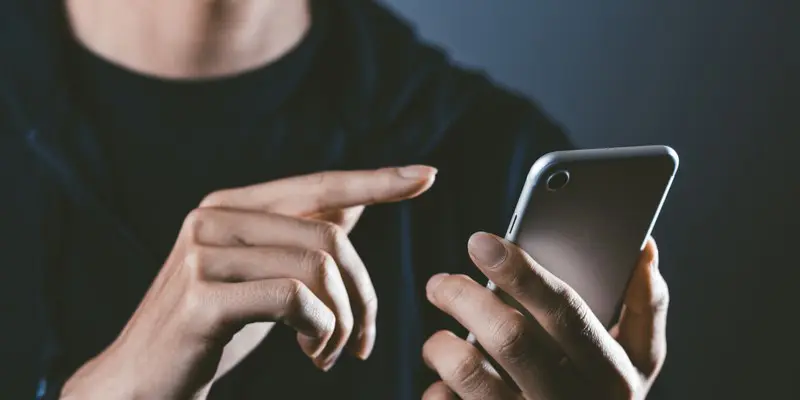 リベンジポルノがX(旧Twitter)上で流行?|逮捕事例と削除依頼方法