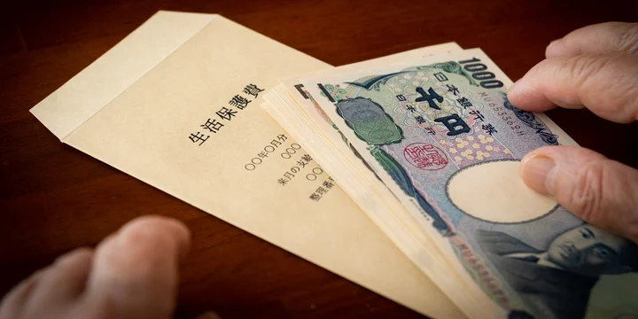 生活保護は借金がある場合でも受給可能!注意点と借金問題の解決策を解説