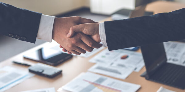 事業承継M&Aを利用する５つのメリットと想定される３つのデメリット